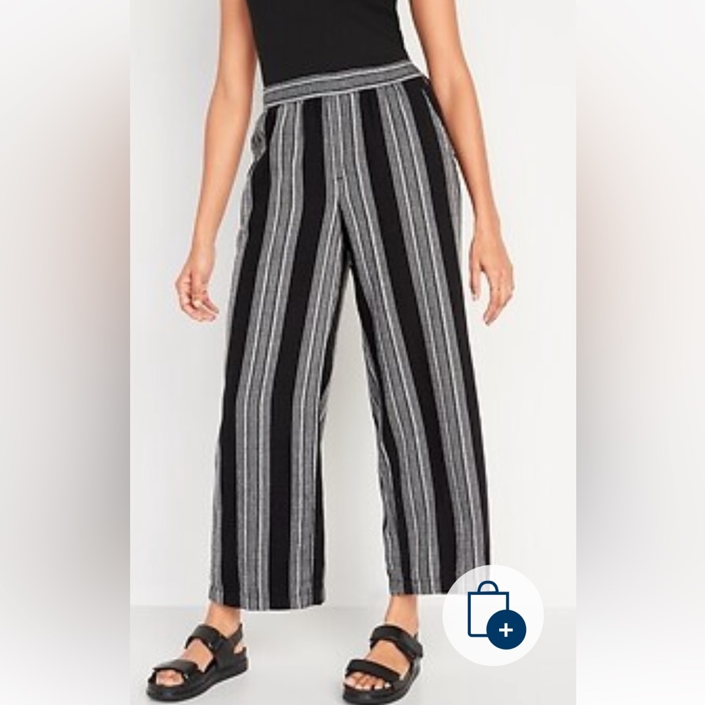Old Navy High Waisted- Wide Leg Pants🌺 Black & White. New